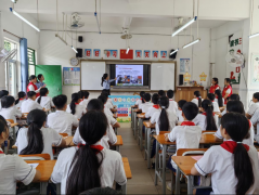 桂平“八桂食安”桂姐姐意愿办事队守护校园食